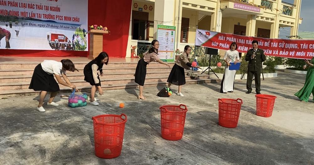 Tổ chức chương trình tuyên truyền, hướng dẫn phân loại rác thải tại nguồn và giảm thiểu sử dụng sản phẩm nhựa dùng một lần tại trường PTCS Minh Châu 12 2 Copy 8