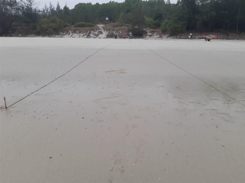 Chương trình giám sát rác thải nhựa bãi biển 13 anh 3