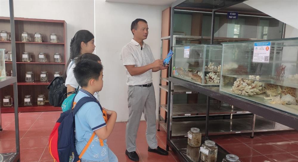 Thăm quan, giáo dục môi trường nhiên nhiên và đa dạng sinh học tại Bảo tàng Đa dạng sinh học - Vườn Quốc gia Bái Tử Long 11 b3