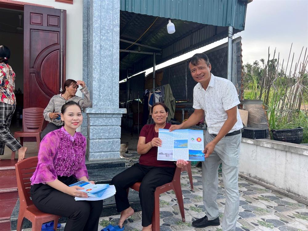 Tuyên truyền giảm thiểu rác thải nhựa, bảo vệ môi trường trên địa bàn xã Minh Châu và cộng đồng dân cư trong ranh giới Vườn quốc gia Bái Tử Long năm 2025 9 tt3