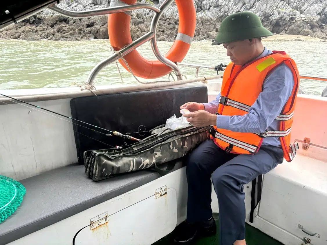 Thu thập mẫu sinh vật biển phục vụ trưng bày tại Nhà Bảo tàng đa dạng sinh học Vườn quốc gia Bái Tử Long đợt 1 năm 2025 9 001 3