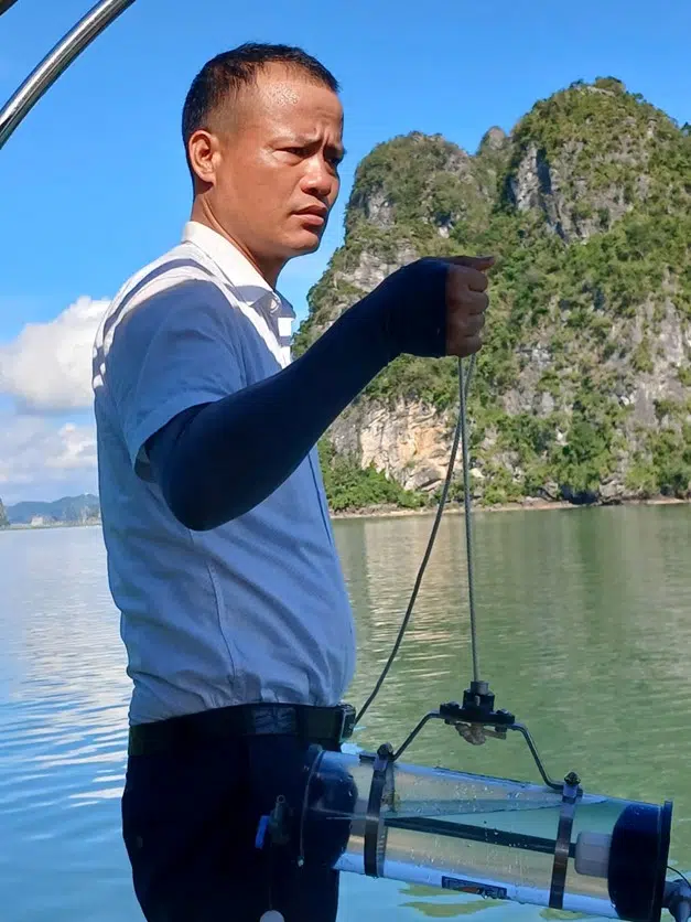 Giám sát, đánh giá chất lượng môi trường nước biển đợt 2 năm 2025 5 001 3