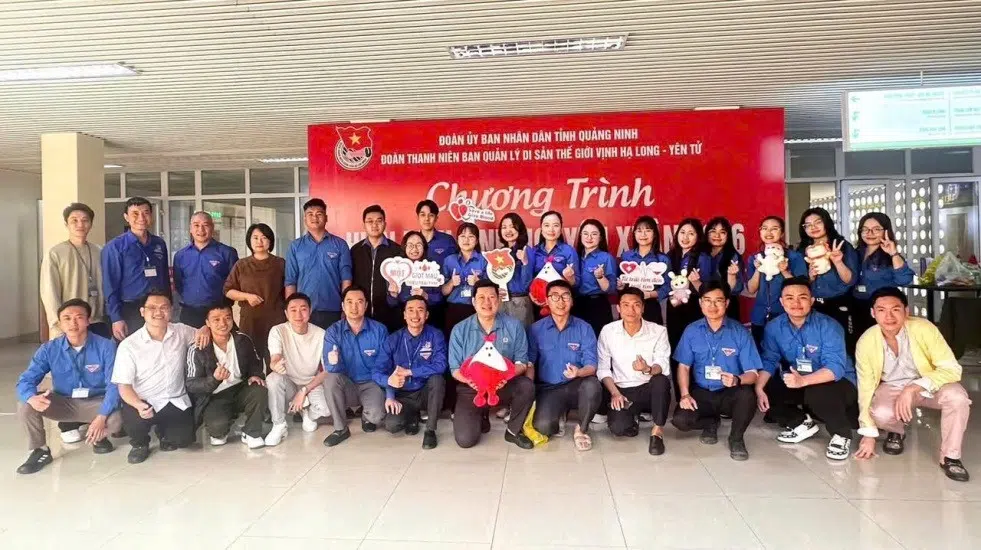 Trang chủ 42 Tuoi tre Ban Quan ly